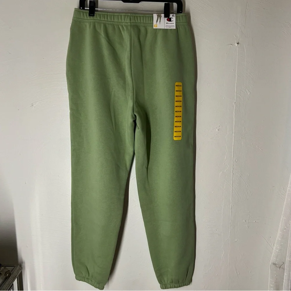 Champion Basil Green Women's Medium Relaxed Fit Elastic Waistband Fleece Jogger